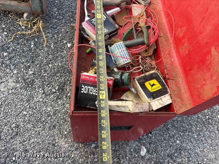 image for item ET0122 Toolboxes