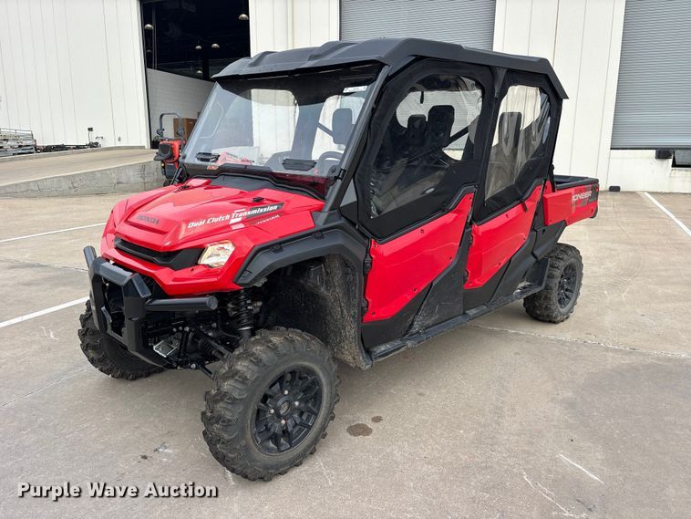 image for item ET0125 2023 Honda SXS1000M utility vehicle