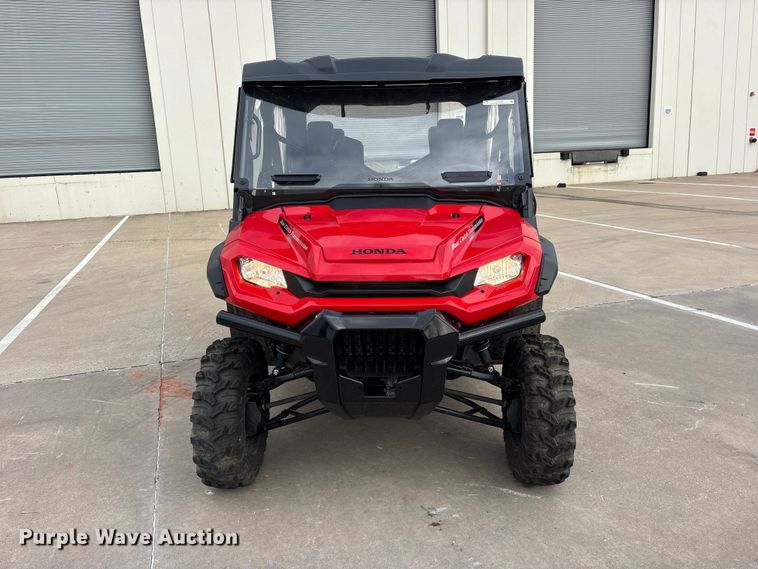 image for item ET0125 2023 Honda SXS1000M utility vehicle