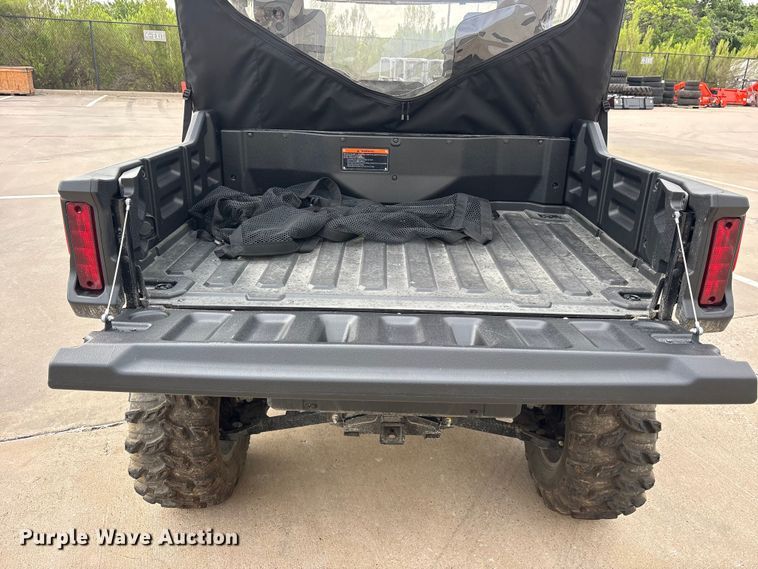 image for item ET0125 2023 Honda SXS1000M utility vehicle