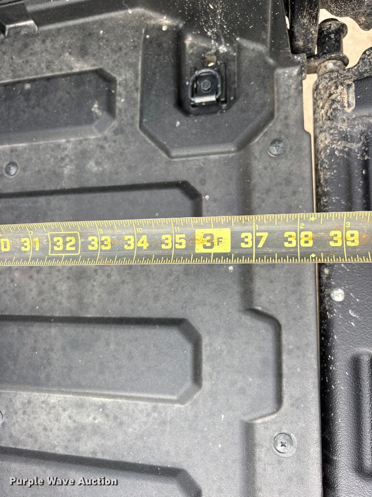 image for item ET0125 2023 Honda SXS1000M utility vehicle