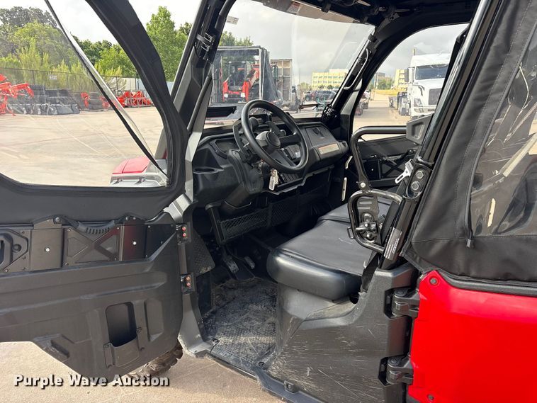 image for item ET0125 2023 Honda SXS1000M utility vehicle
