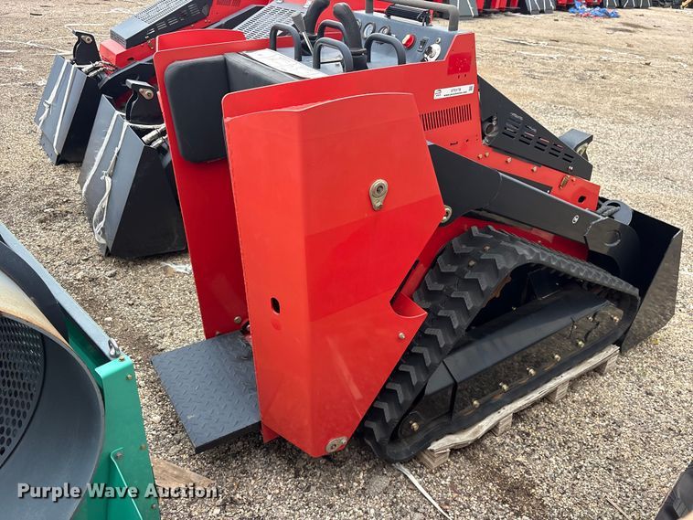 image for item ET0178 Erie SCL850 compact utility loader