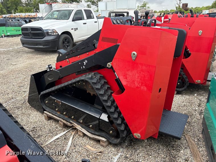 image for item ET0178 Erie SCL850 compact utility loader