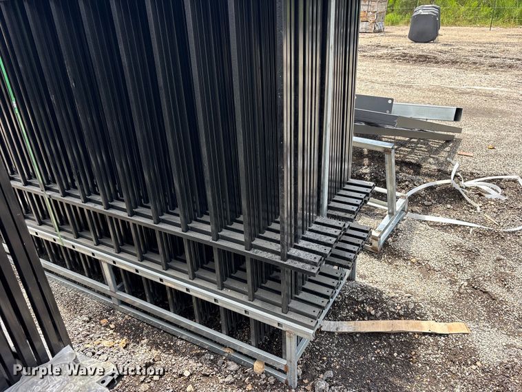 image for item ET0277 (22) Valley Pioneer F10 fence panels