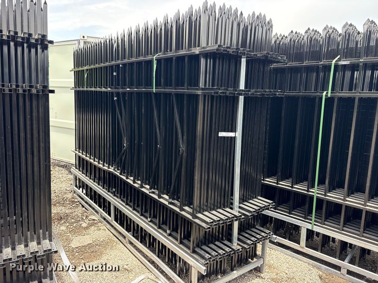 image for item ET0278 (22) Valley Pioneer F10 fence panels