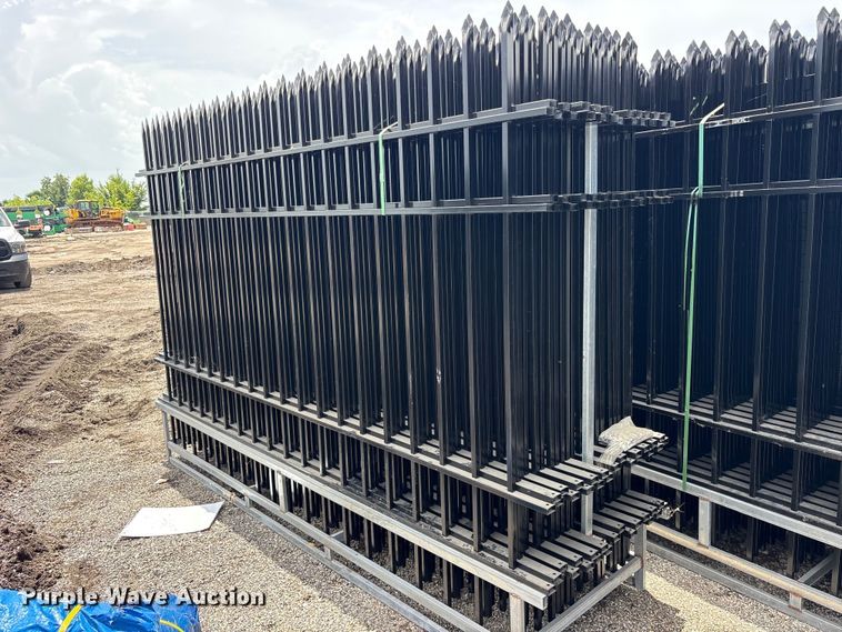 image for item ET0279 (22) Valley Pioneer F10 fence panels