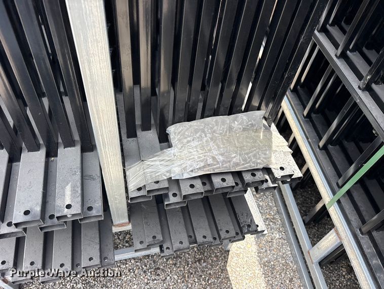 image for item ET0279 (22) Valley Pioneer F10 fence panels