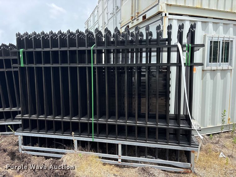 image for item ET0287 (22) Valley Pioneer F10 fence panels