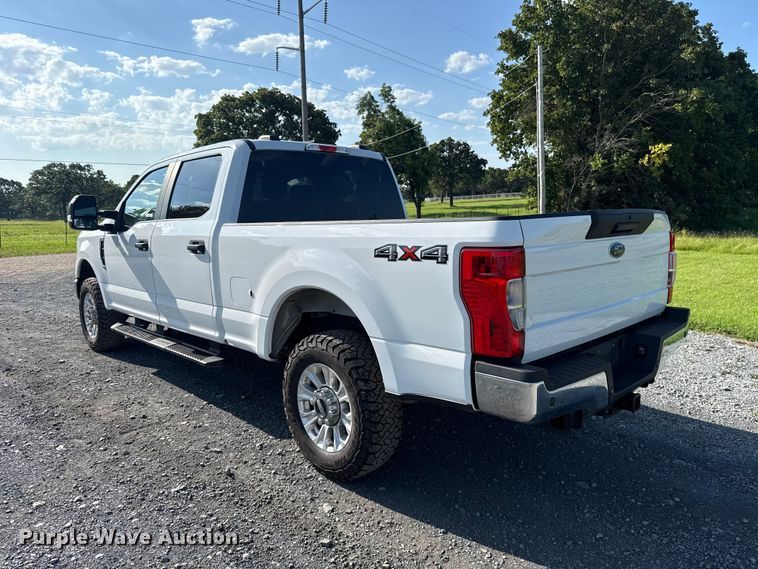 image for item ET6459 2020 Ford F250 Super Duty Crew Cab pickup truck