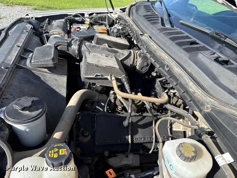 image for item ET6459 2020 Ford F250 Super Duty Crew Cab pickup truck