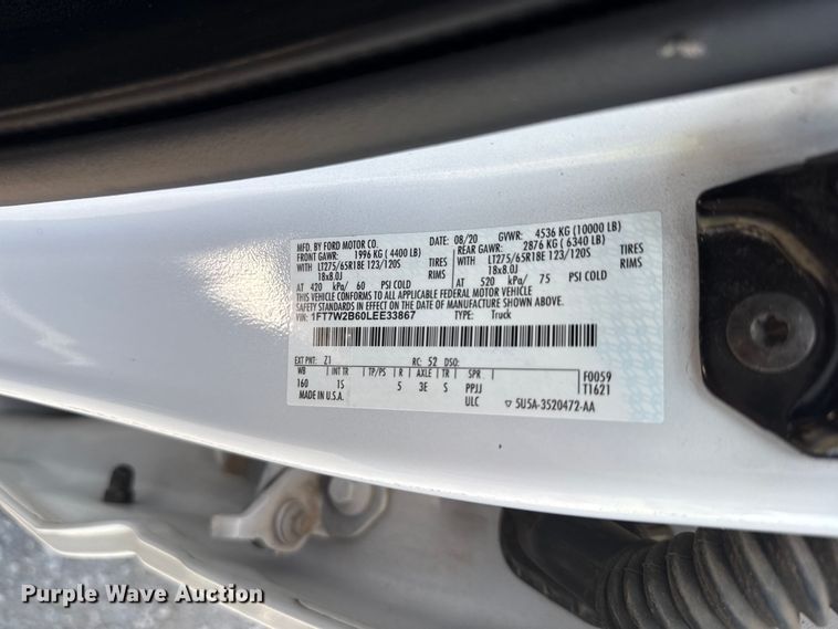 image for item ET6459 2020 Ford F250 Super Duty Crew Cab pickup truck
