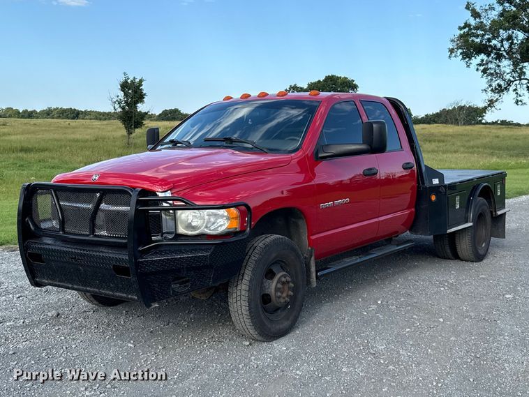 2003 Dodge Ram 3500 Crew Cab flatbed pickup truck