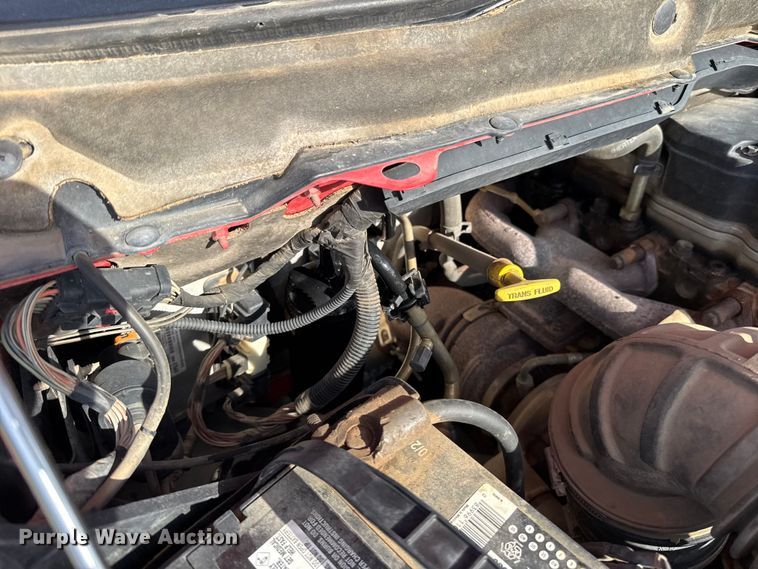 image for item ET6460 2003 Dodge Ram 3500 Crew Cab flatbed pickup truck