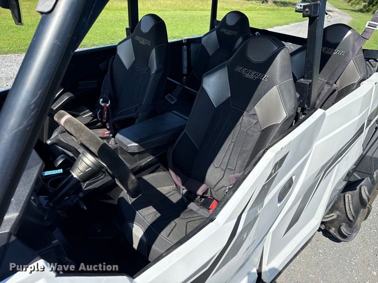 image for item ET6462 2019 Polaris General utility vehicle