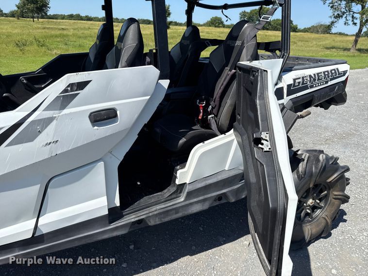 image for item ET6462 2019 Polaris General utility vehicle