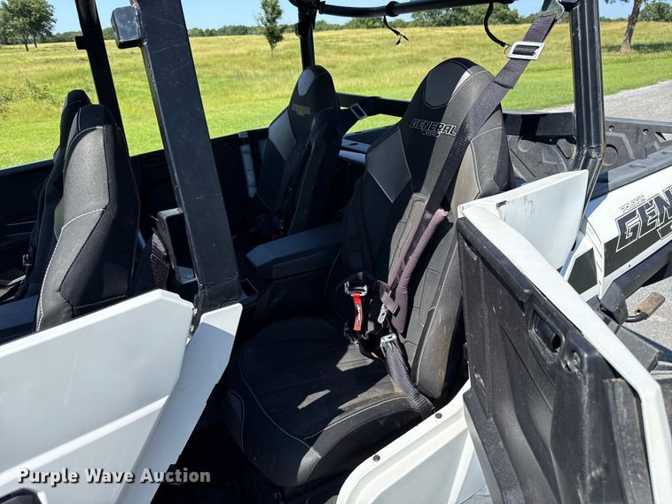 image for item ET6462 2019 Polaris General utility vehicle