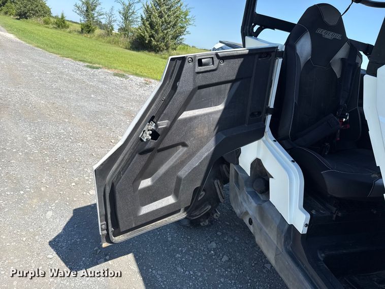image for item ET6462 2019 Polaris General utility vehicle