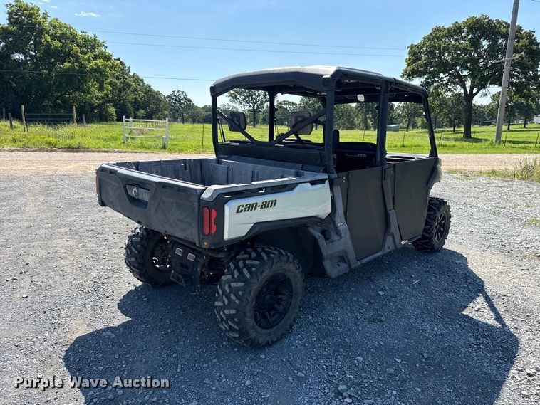 image for item ET6463 2021 Can-am Defender Max utility vehicle