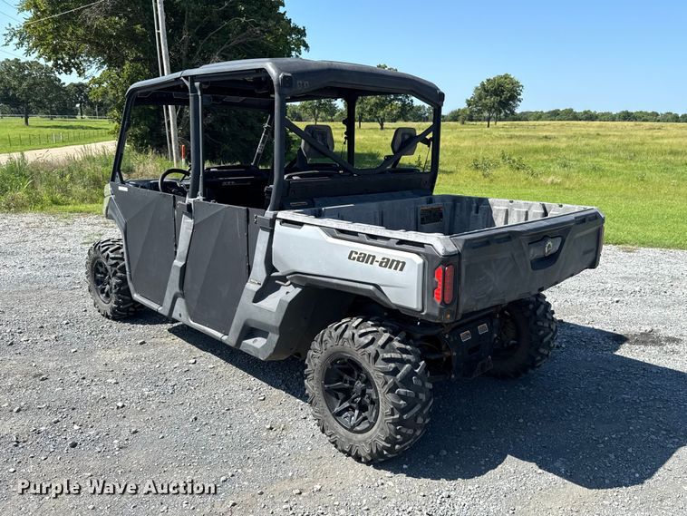 image for item ET6463 2021 Can-am Defender Max utility vehicle