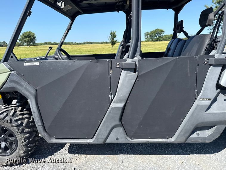 image for item ET6463 2021 Can-am Defender Max utility vehicle