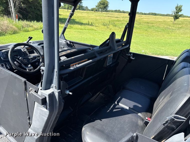 image for item ET6463 2021 Can-am Defender Max utility vehicle