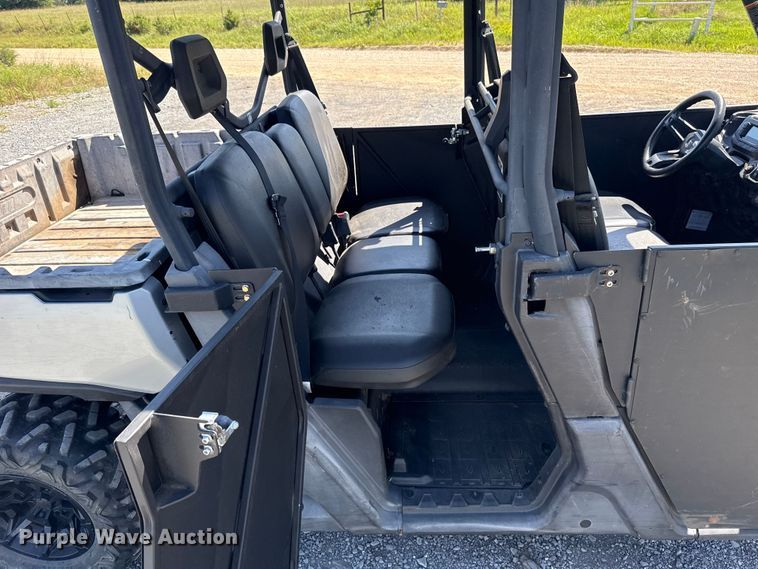 image for item ET6463 2021 Can-am Defender Max utility vehicle