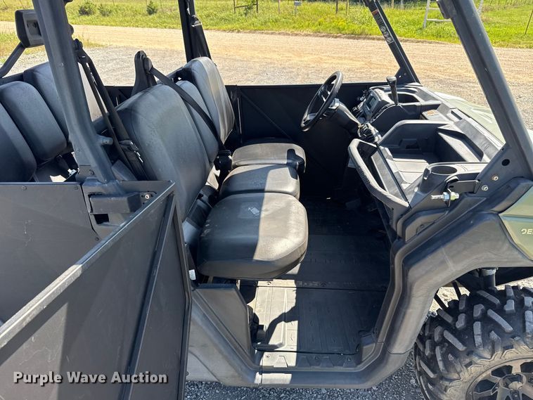 image for item ET6463 2021 Can-am Defender Max utility vehicle