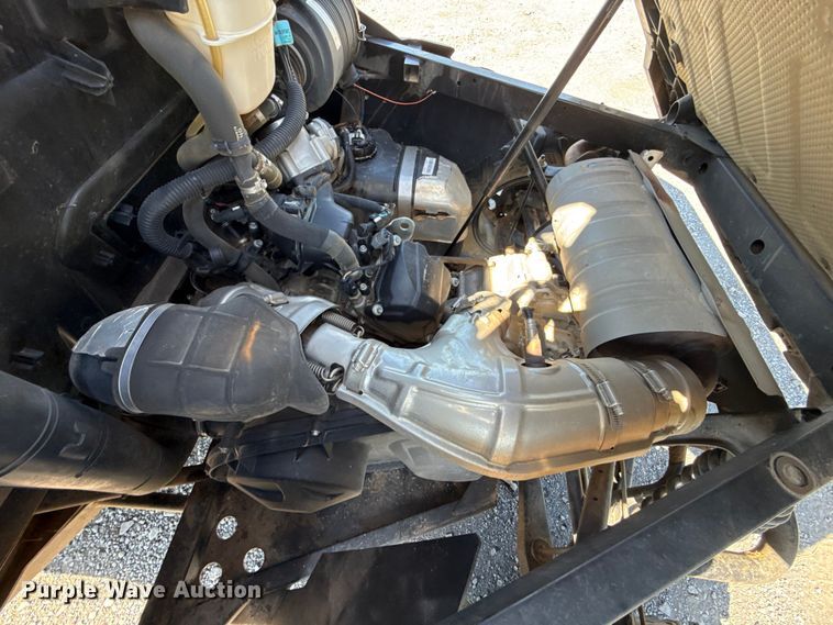 image for item ET6463 2021 Can-am Defender Max utility vehicle