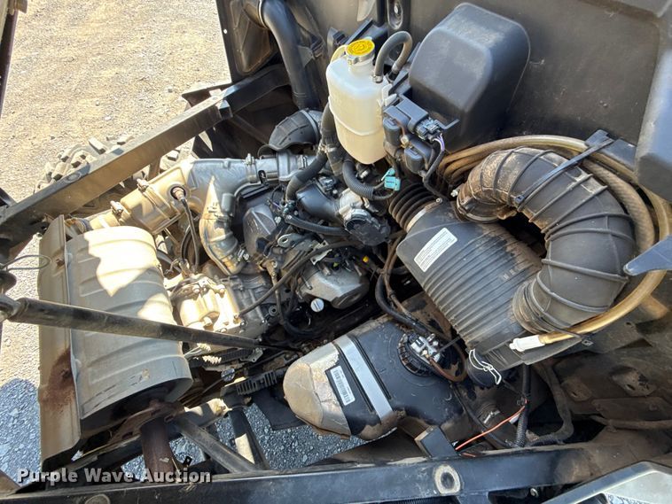 image for item ET6463 2021 Can-am Defender Max utility vehicle