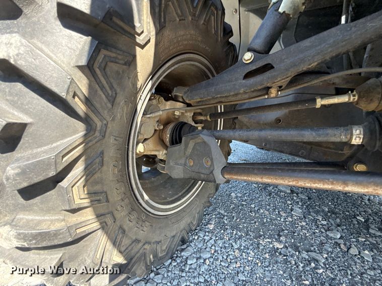 image for item ET6463 2021 Can-am Defender Max utility vehicle