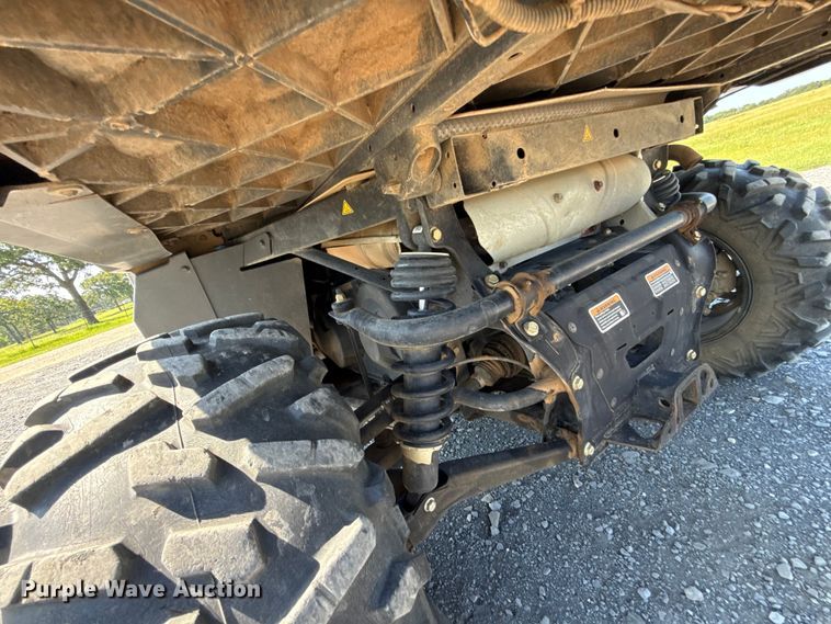 image for item ET6463 2021 Can-am Defender Max utility vehicle