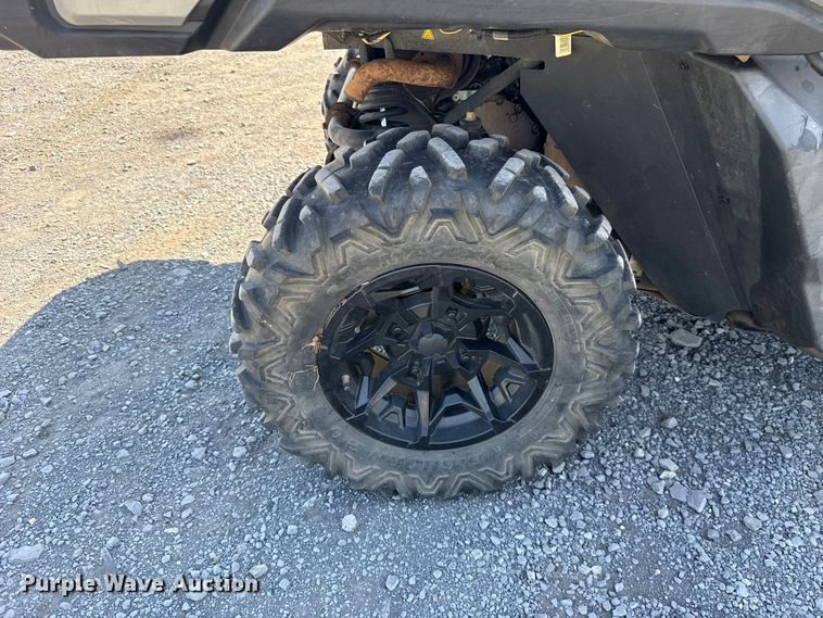 image for item ET6463 2021 Can-am Defender Max utility vehicle