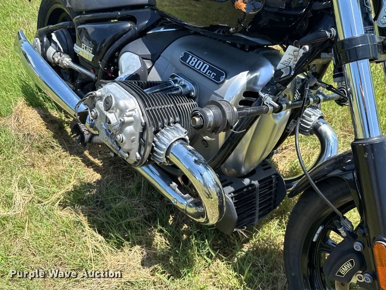 image for item ET6465 2023 BMW R18 motorcycle
