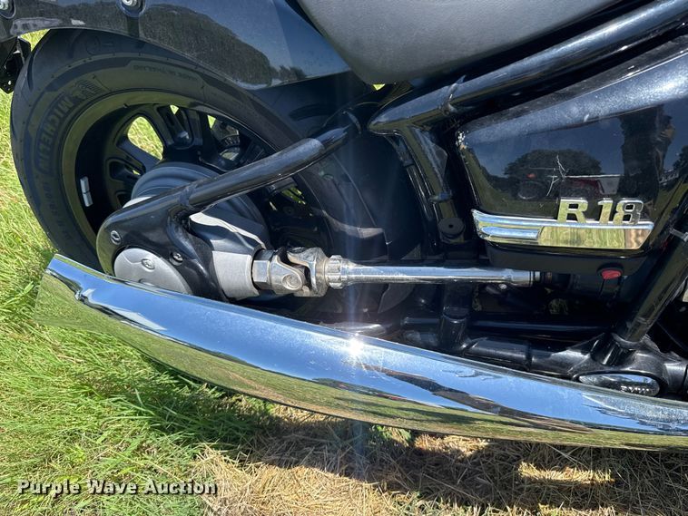 image for item ET6465 2023 BMW R18 motorcycle