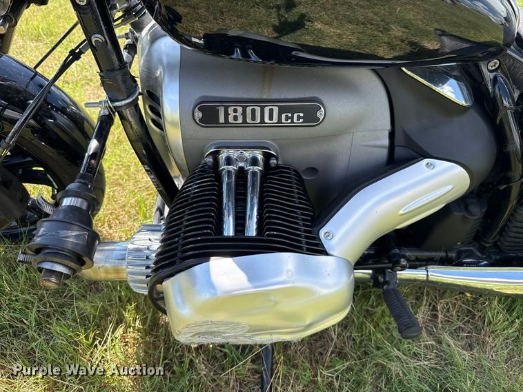 image for item ET6465 2023 BMW R18 motorcycle