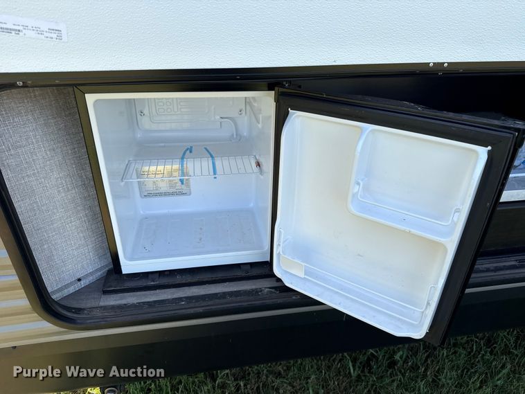 image for item ET6470 2022 Jayco 267BHS camper