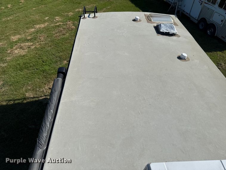 image for item ET6470 2022 Jayco 267BHS camper