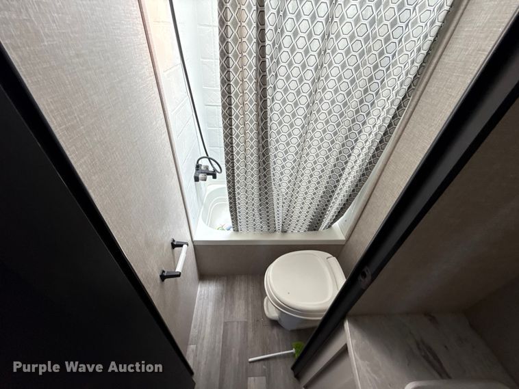 image for item ET6470 2022 Jayco 267BHS camper