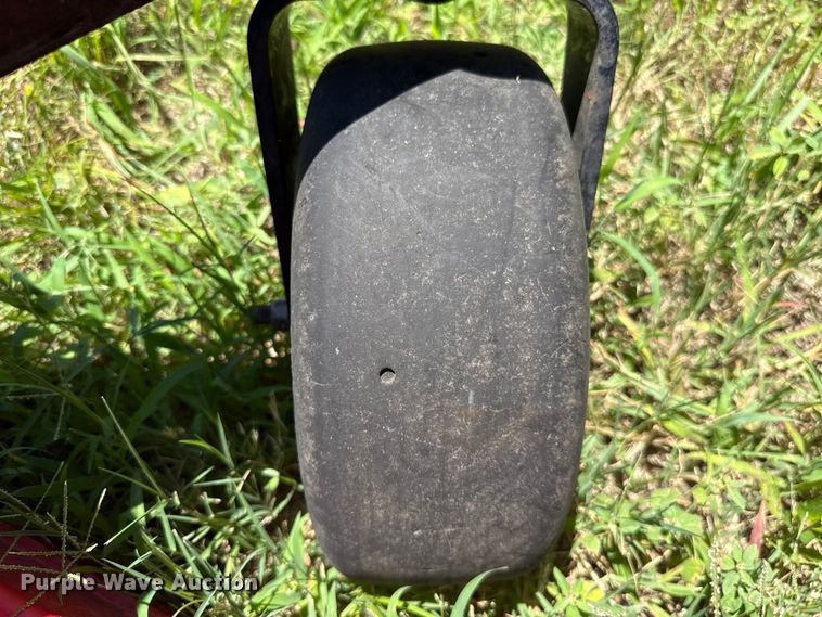 image for item ET6472 Gravely ZT60HD ZTR lawn mower