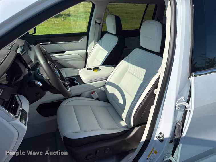 image for item ET6473 2026 GMC Acadia SUV