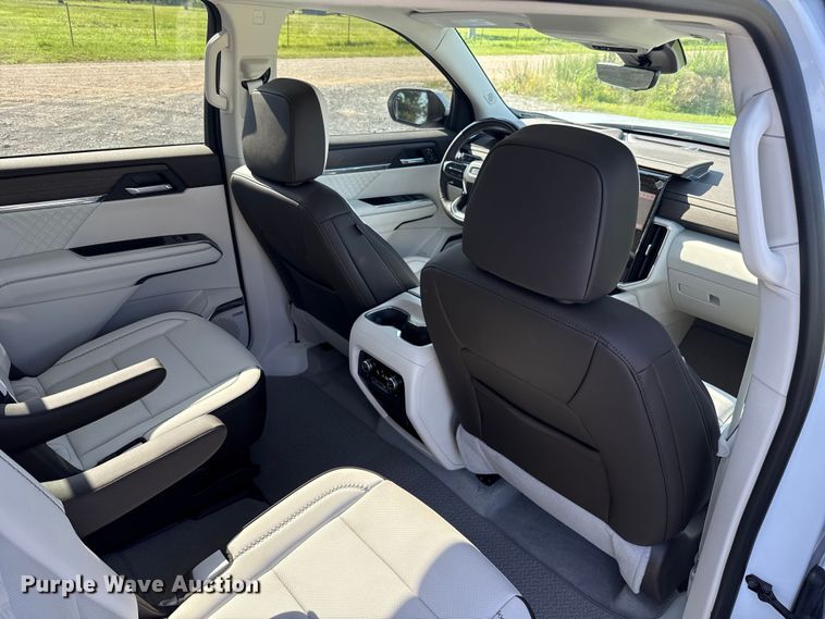 image for item ET6473 2026 GMC Acadia SUV