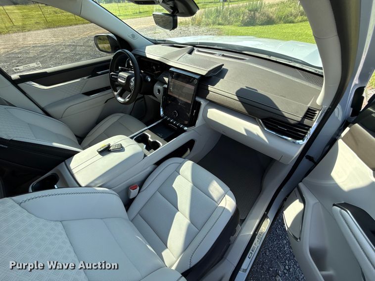 image for item ET6473 2026 GMC Acadia SUV