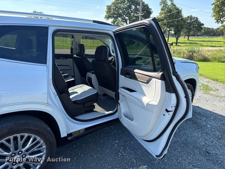 image for item ET6473 2026 GMC Acadia SUV