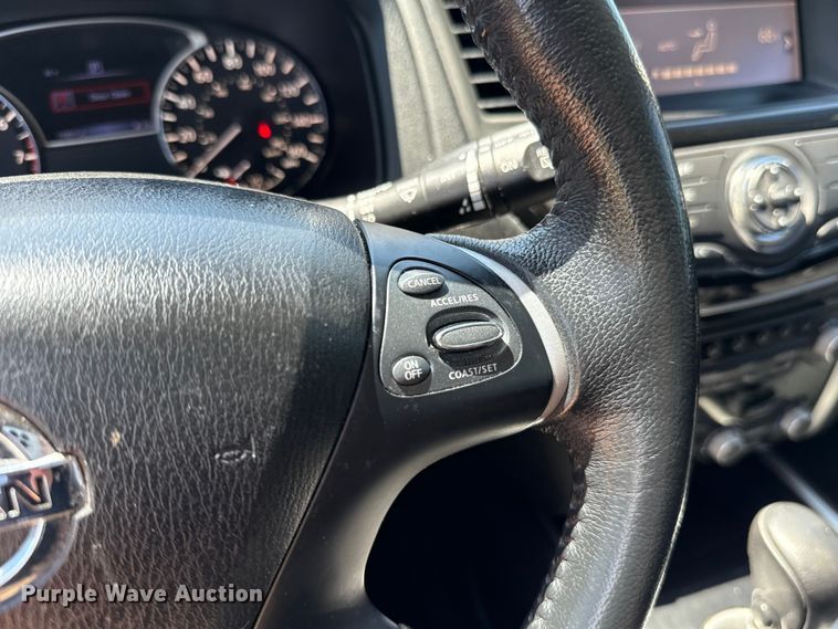 image for item ET6475 2017 Nissan Pathfinder SUV