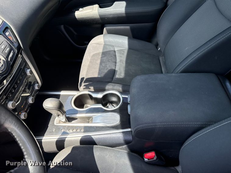 image for item ET6475 2017 Nissan Pathfinder SUV