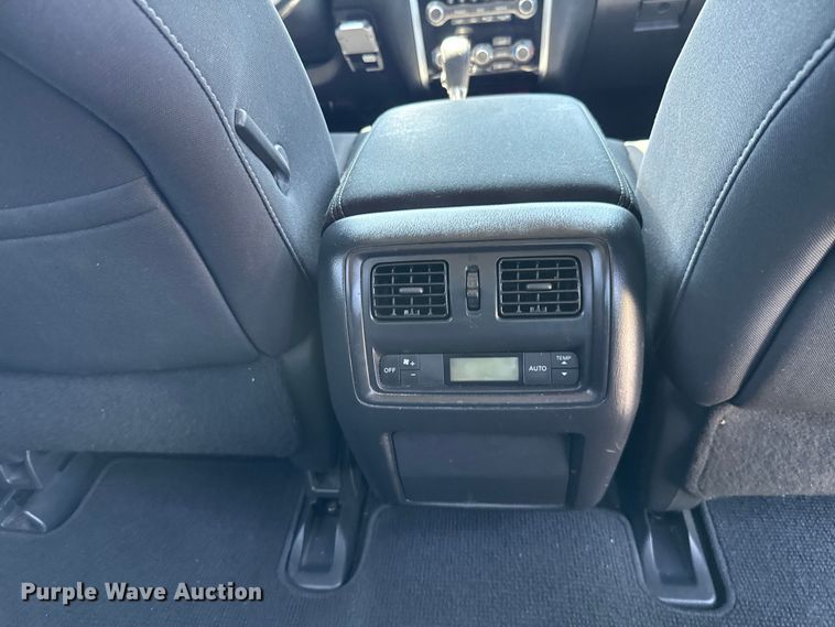 image for item ET6475 2017 Nissan Pathfinder SUV