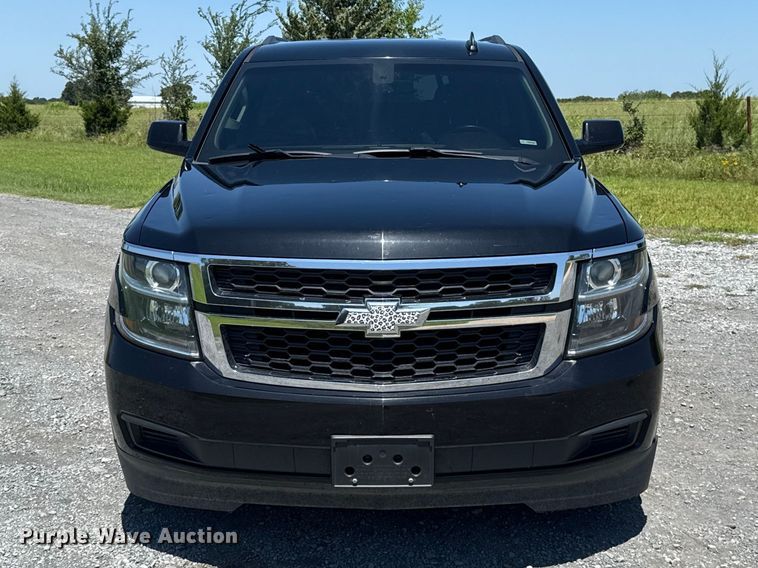 image for item ET6476 2018 Chevrolet Suburban SUV