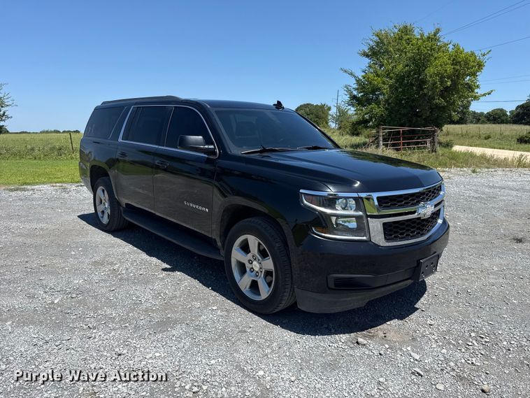 image for item ET6476 2018 Chevrolet Suburban SUV