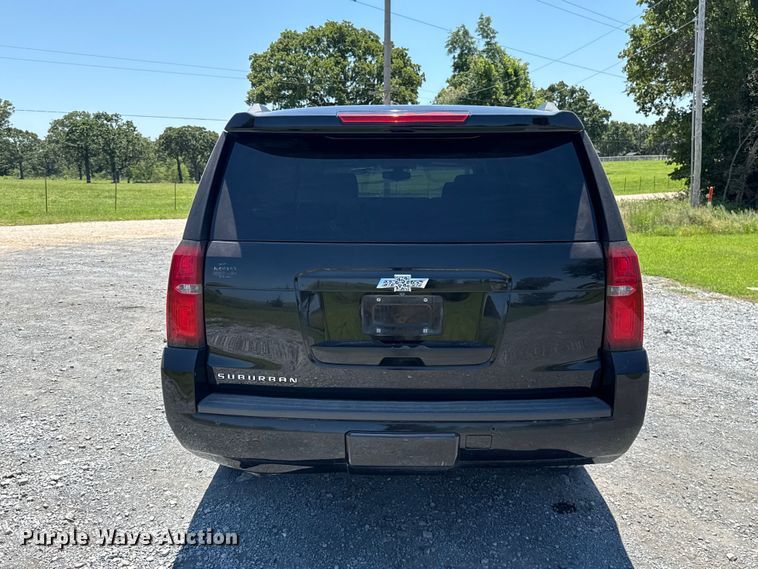 image for item ET6476 2018 Chevrolet Suburban SUV